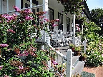 The Island Home Inn New Shoreham Εξωτερικό φωτογραφία